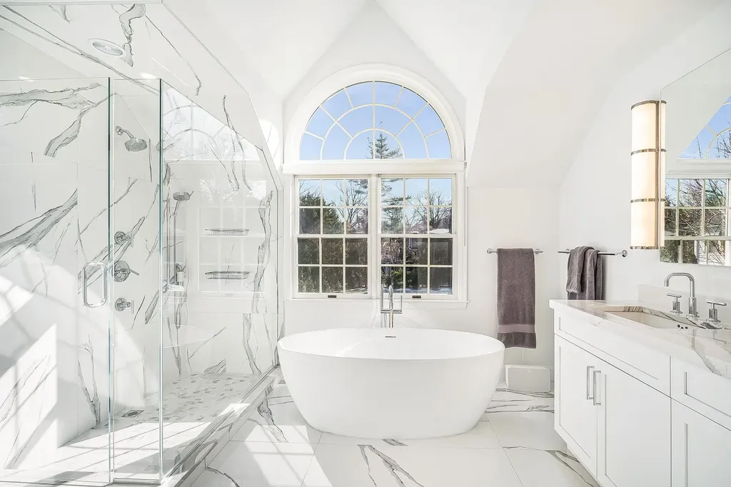 86 Catherine Road Scarsdale NY 10583