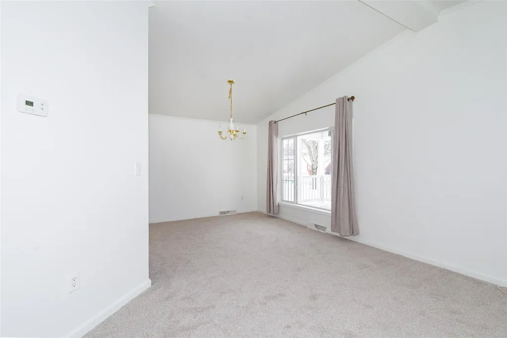 31 Vero Drive Poughkeepsie NY 12603