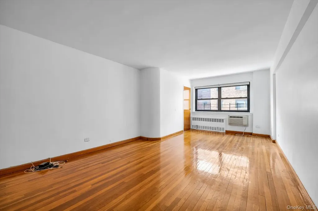 94-11 60th Avenue Elmhurst NY 11373