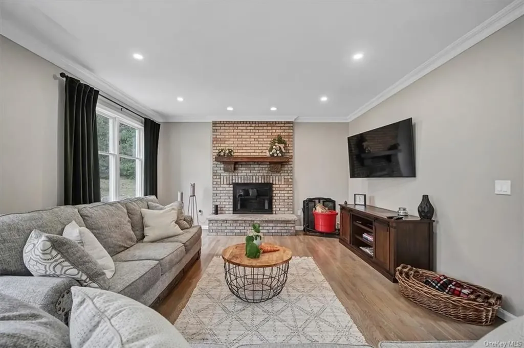 18 Dickens Street Stony Point NY 10980