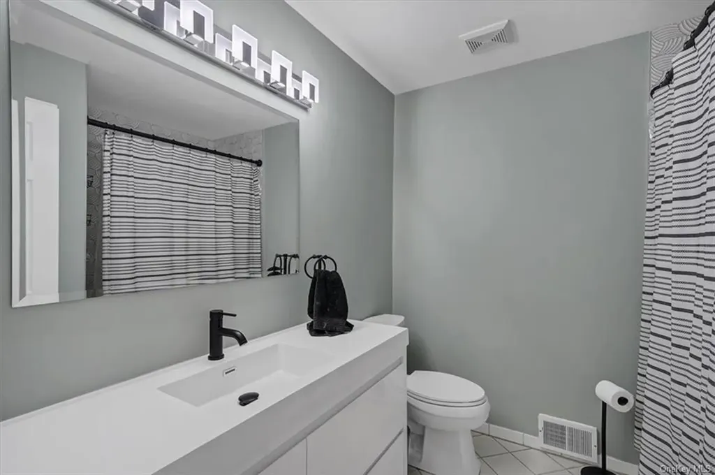 18 Dickens Street Stony Point NY 10980