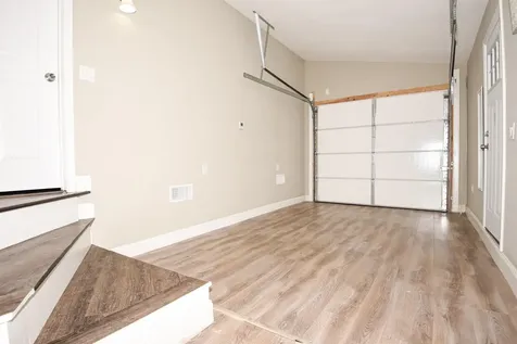 29 W 19th Street Deer Park NY 11729