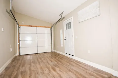 29 W 19th Street Deer Park NY 11729