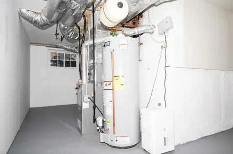 29 W 19th Street Deer Park NY 11729