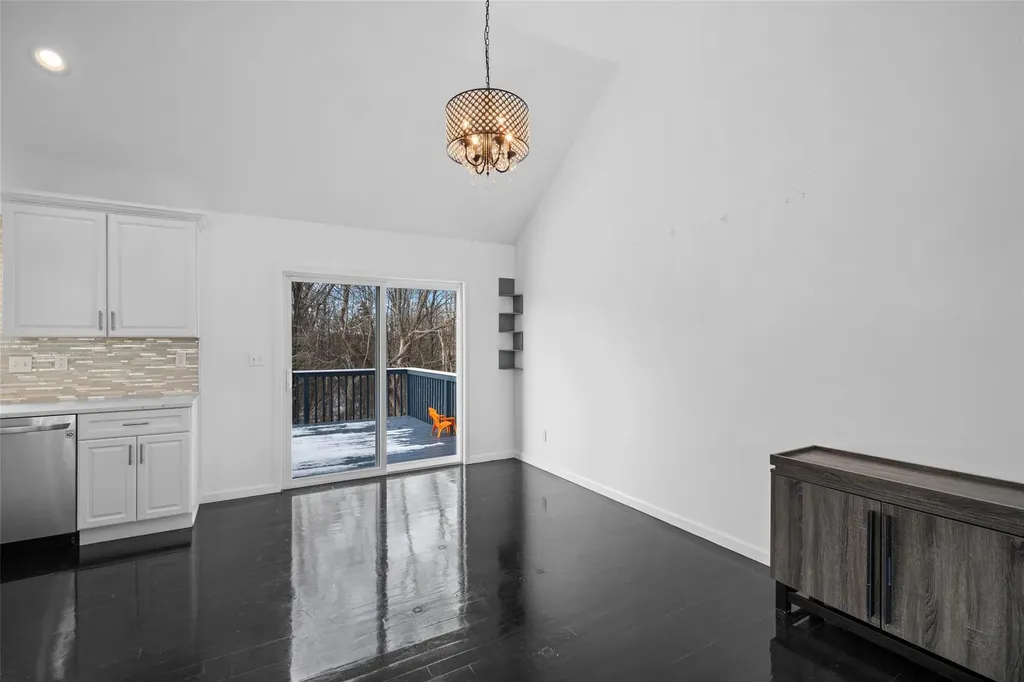 2 Bell Way Chester NY 10918