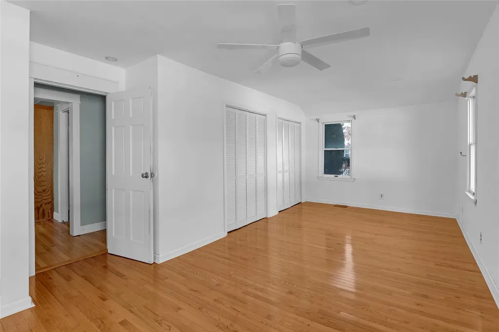 62 Eatondale Avenue Blue Point NY 11715