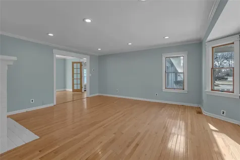 62 Eatondale Avenue Blue Point NY 11715