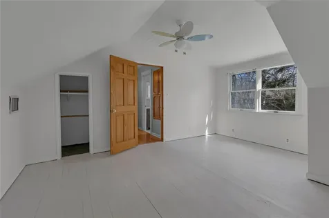 62 Eatondale Avenue Blue Point NY 11715