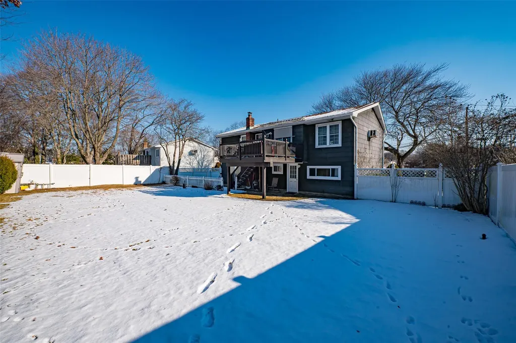 888 Pine Avenue West Islip NY 11795