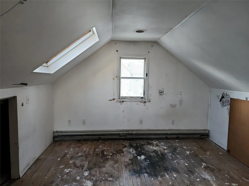 74 Glenmore Avenue Central Islip NY 11722