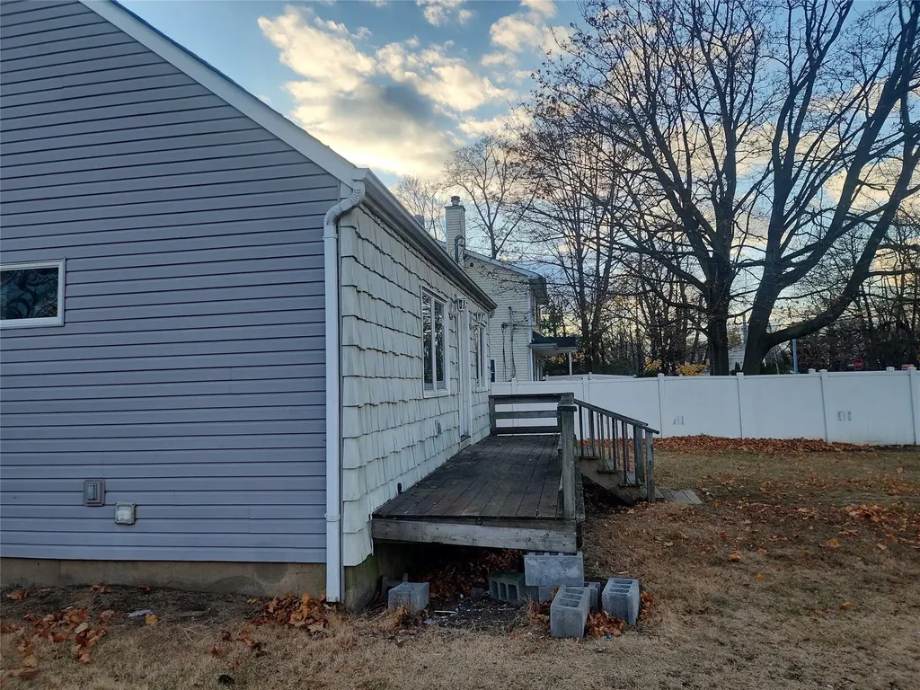 74 Glenmore Avenue Central Islip NY 11722