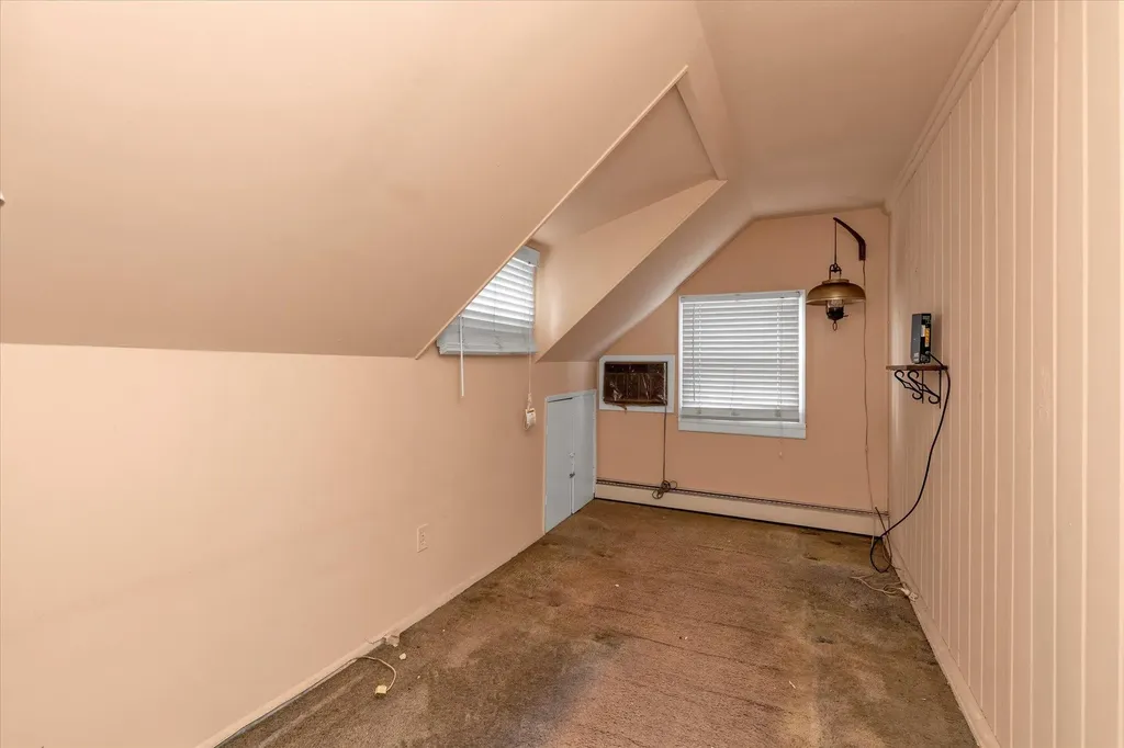 25 Moss Lane Levittown NY 11756