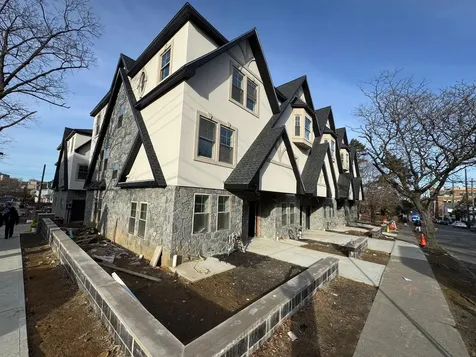 65 W 2nd Street Mount Vernon NY 10550