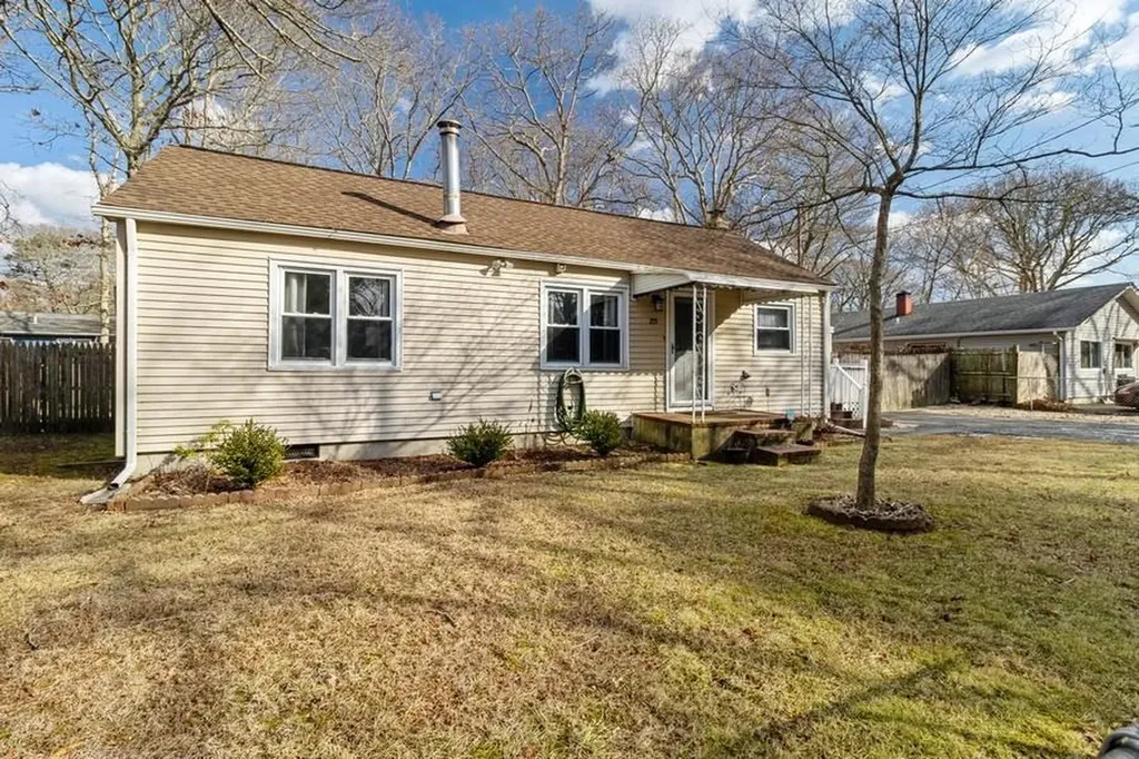 255 Mckinley Drive Mastic Beach NY 11951