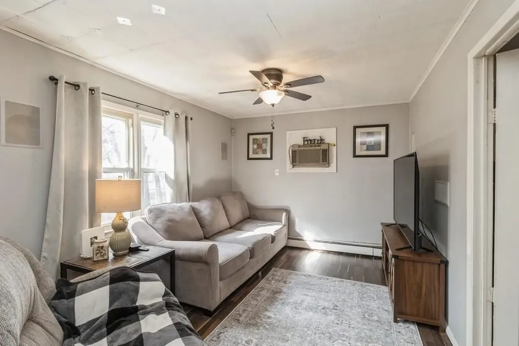 255 Mckinley Drive Mastic Beach NY 11951