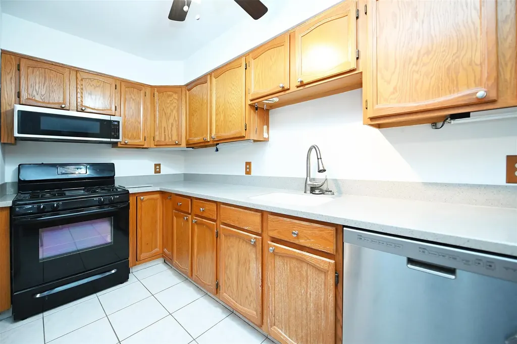 58 Laudaten Way Warwick NY 10990