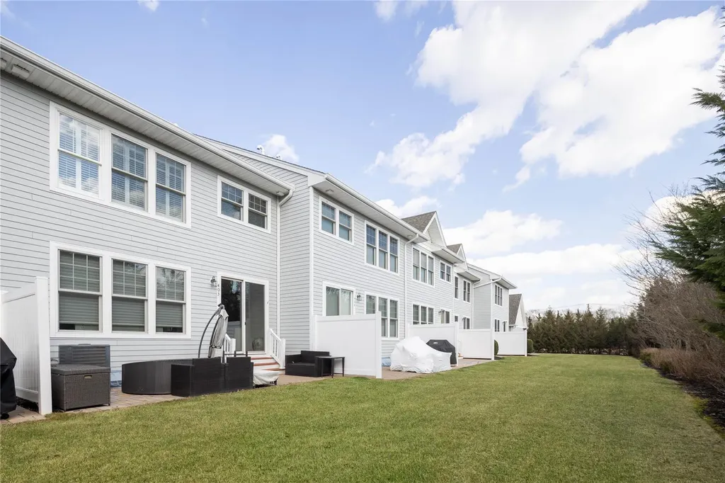 403 Gettysburg Drive Westhampton Beach NY 11978