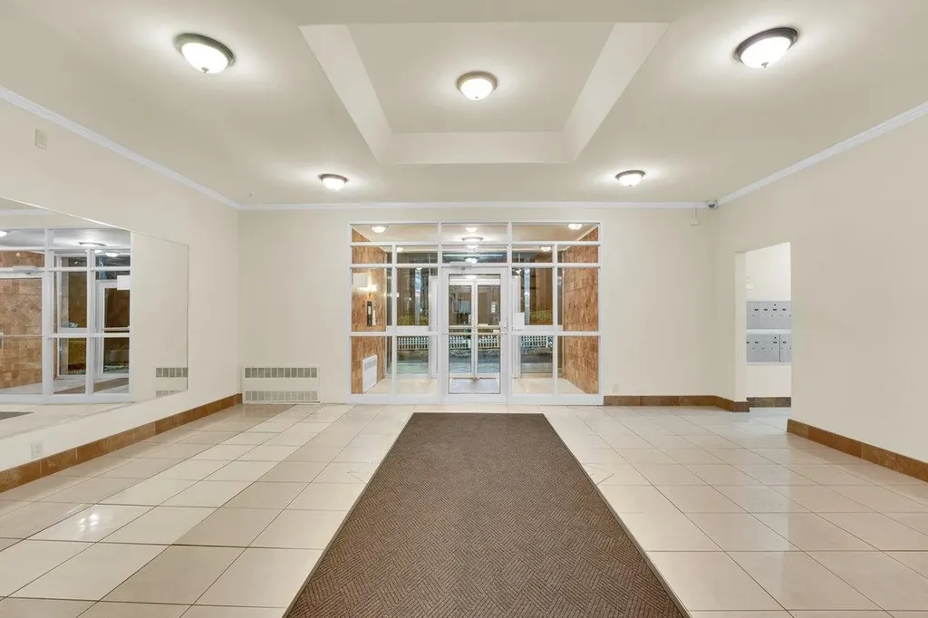 300 N Broadway Yonkers NY 10701