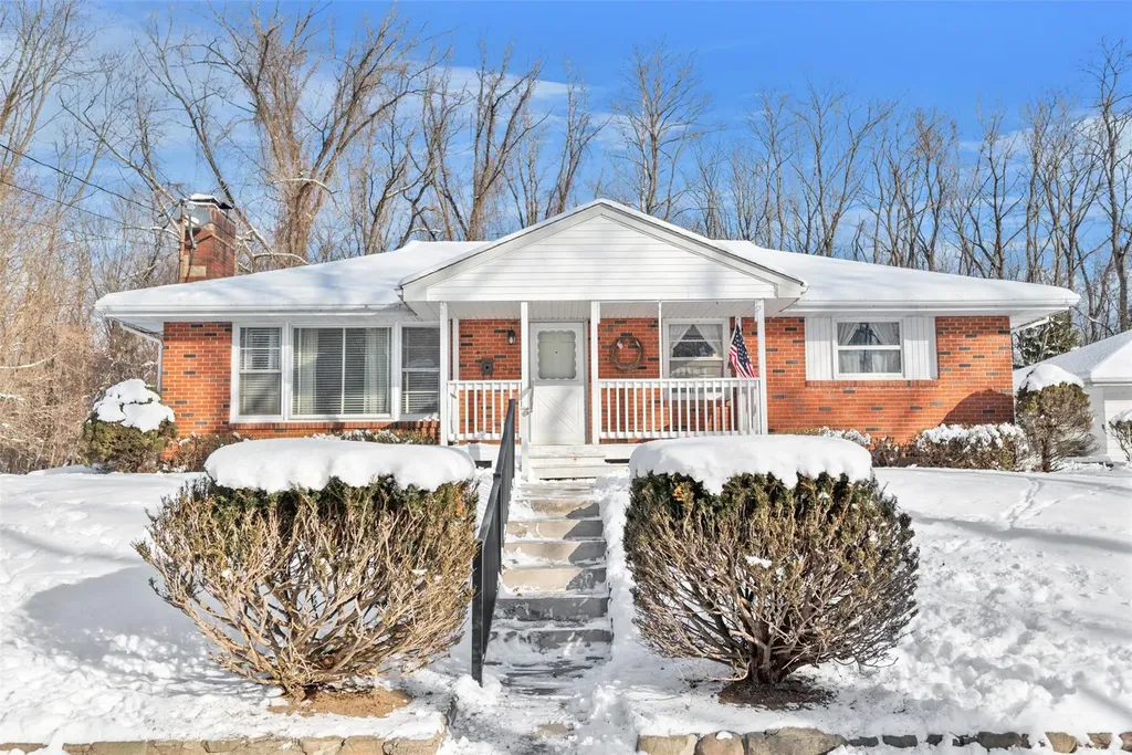 108 Coldenham Road Walden NY 12586