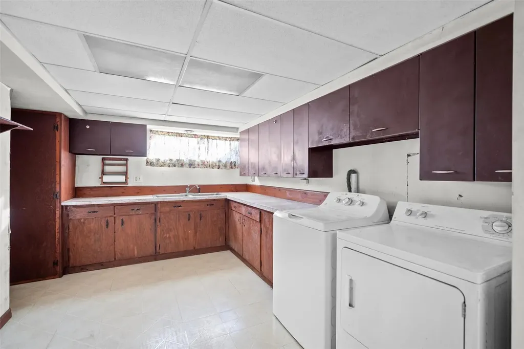 108 Coldenham Road Walden NY 12586