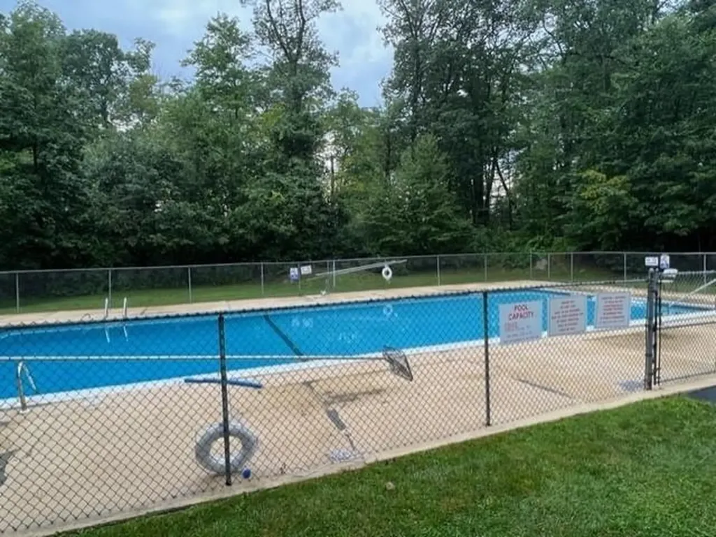 408 Fox Run Lane Carmel NY 10512