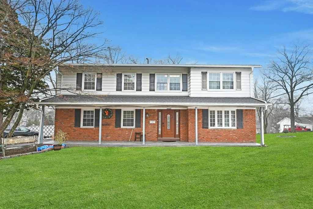2 Trinity Place Spring Valley NY 10977