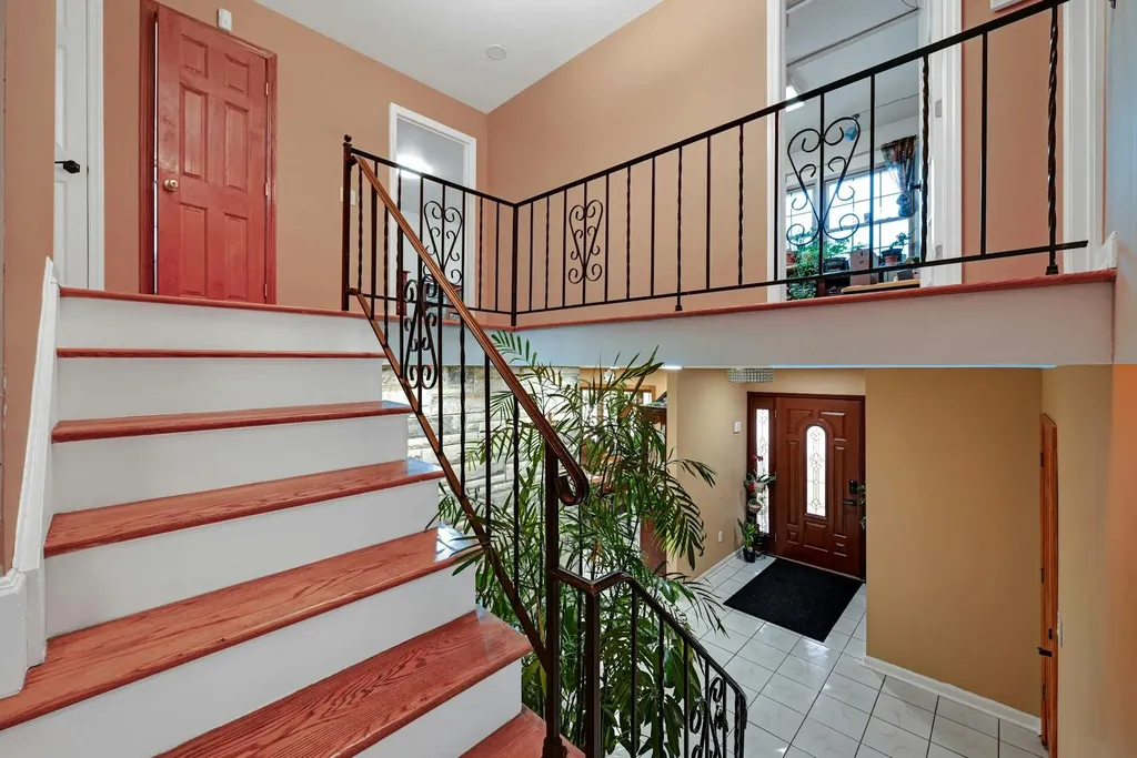 2 Trinity Place Spring Valley NY 10977