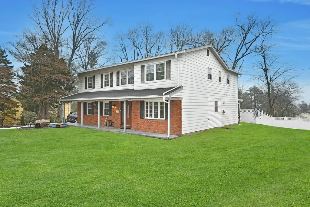2 Trinity Place Spring Valley NY 10977