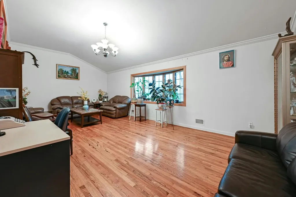 2 Trinity Place Spring Valley NY 10977