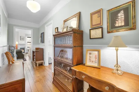 105 Garth Road Scarsdale NY 10583