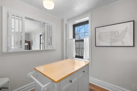 105 Garth Road Scarsdale NY 10583