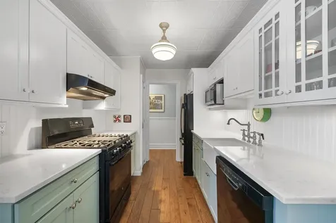 105 Garth Road Scarsdale NY 10583