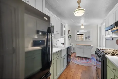 105 Garth Road Scarsdale NY 10583