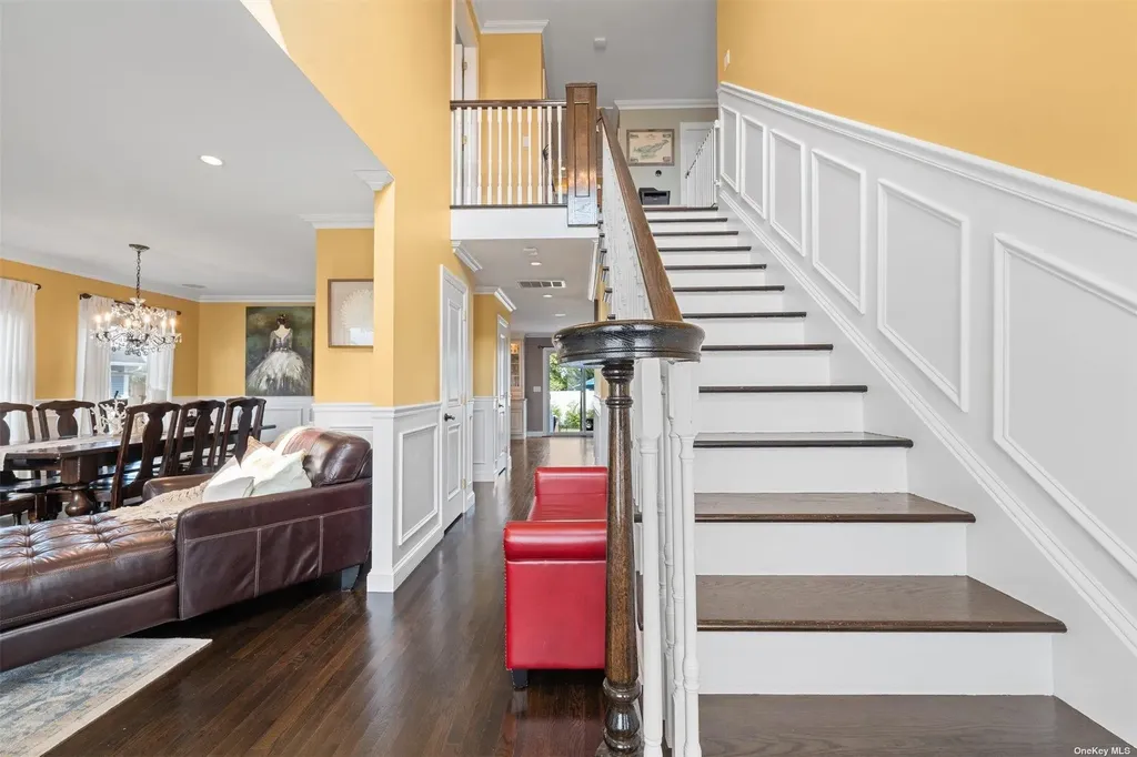 3 E Lincoln Avenue Massapequa NY 11758