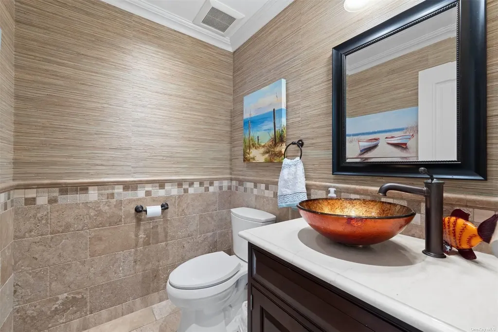 3 E Lincoln Avenue Massapequa NY 11758