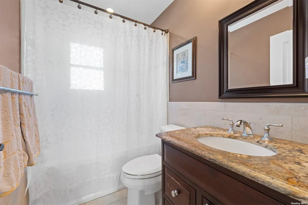 3 E Lincoln Avenue Massapequa NY 11758