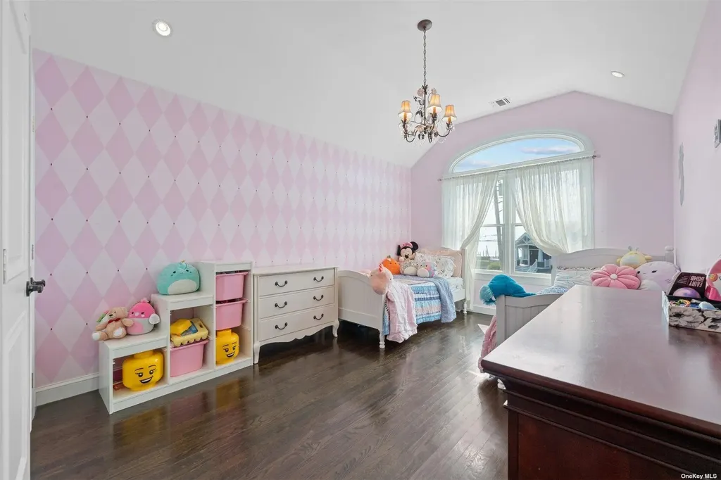 3 E Lincoln Avenue Massapequa NY 11758