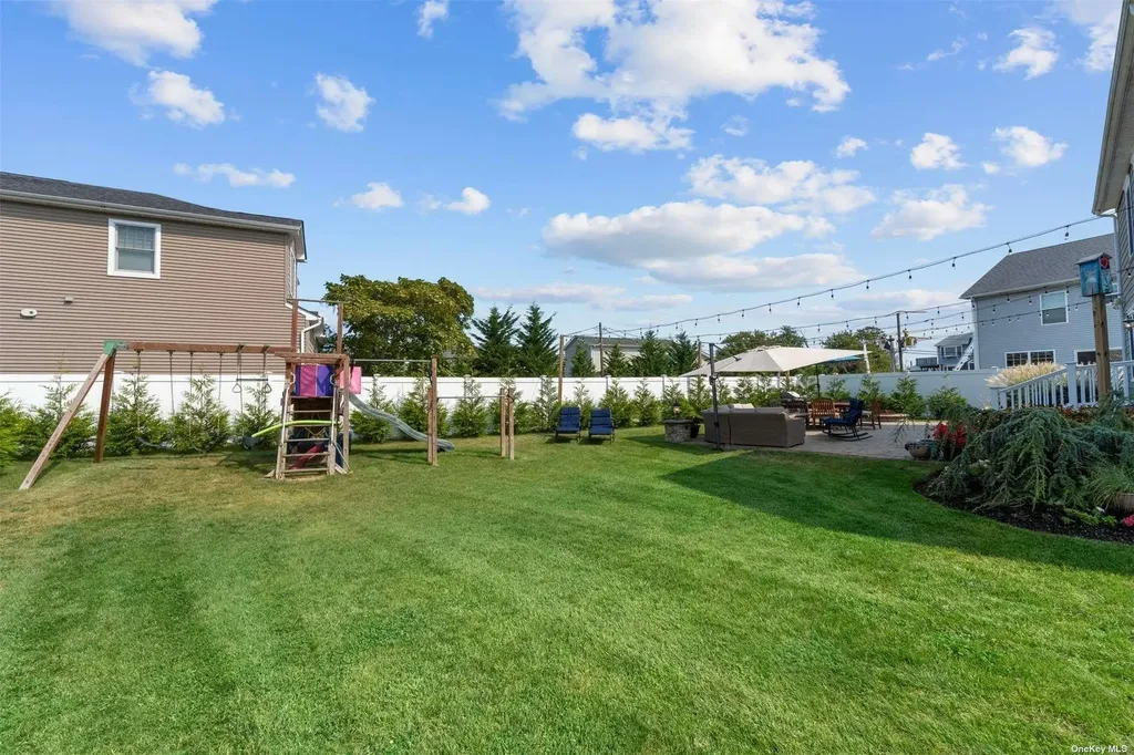 3 E Lincoln Avenue Massapequa NY 11758