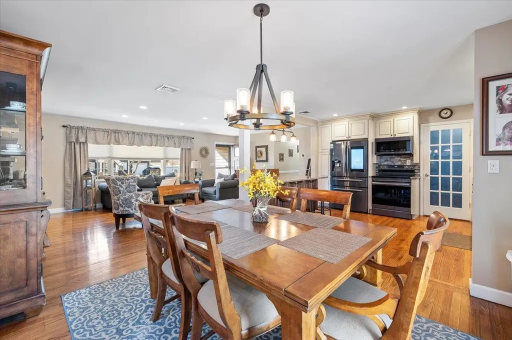 170 Broadway Bethpage NY 11714