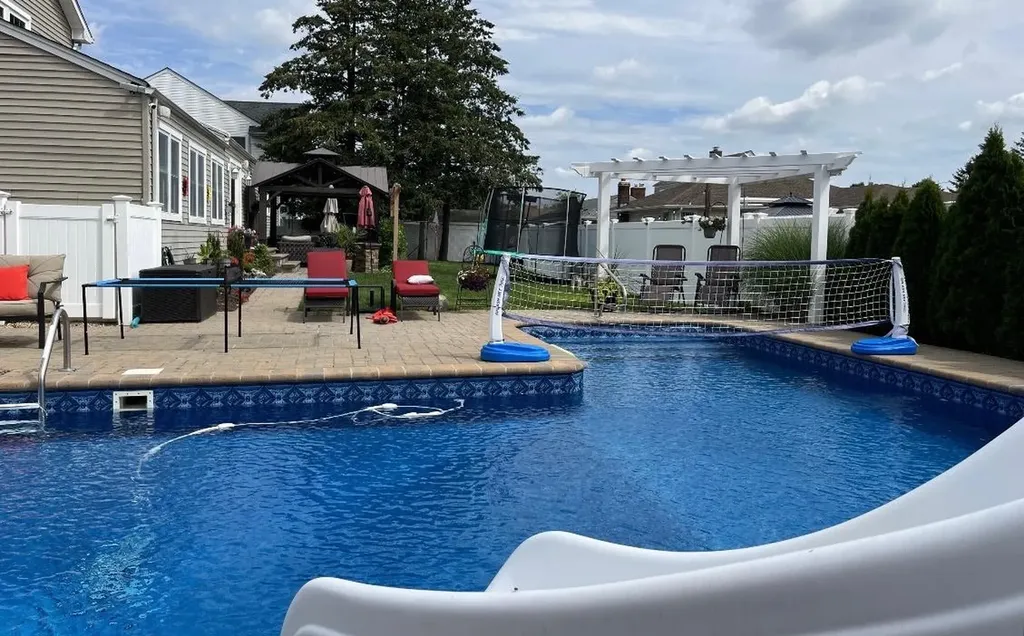 170 Broadway Bethpage NY 11714