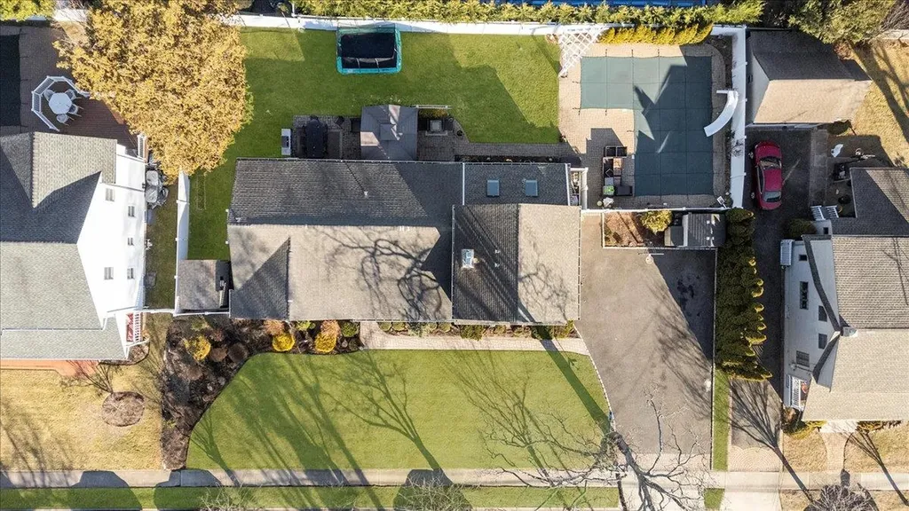 170 Broadway Bethpage NY 11714
