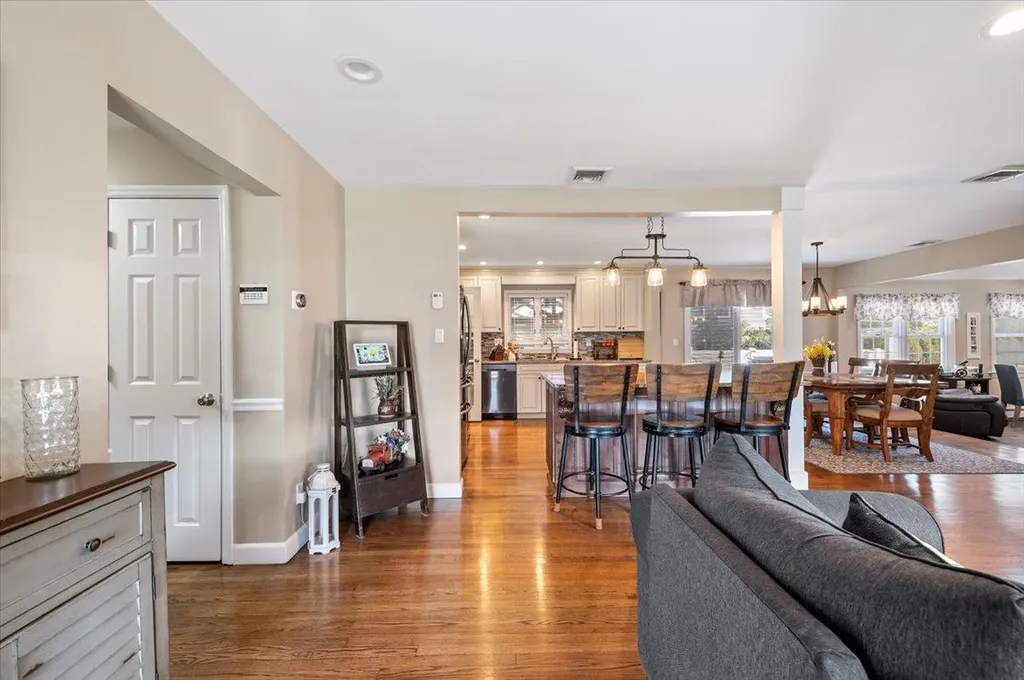 170 Broadway Bethpage NY 11714
