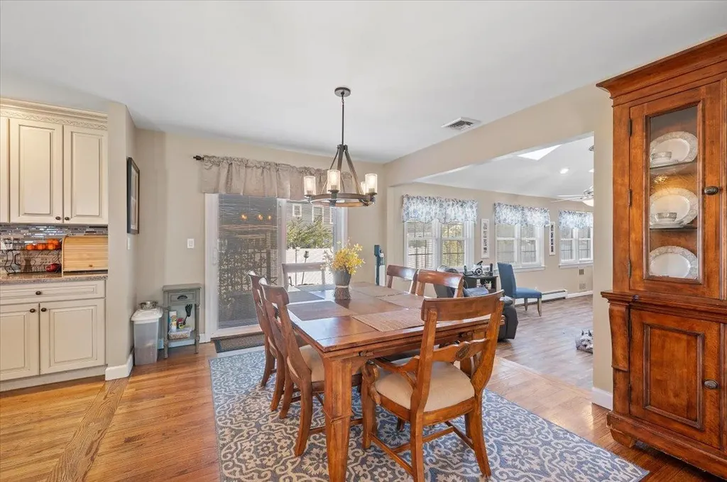 170 Broadway Bethpage NY 11714