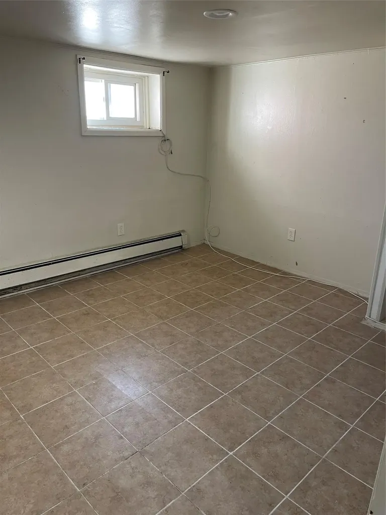 58 Dewitt Street Valley Stream NY 11580