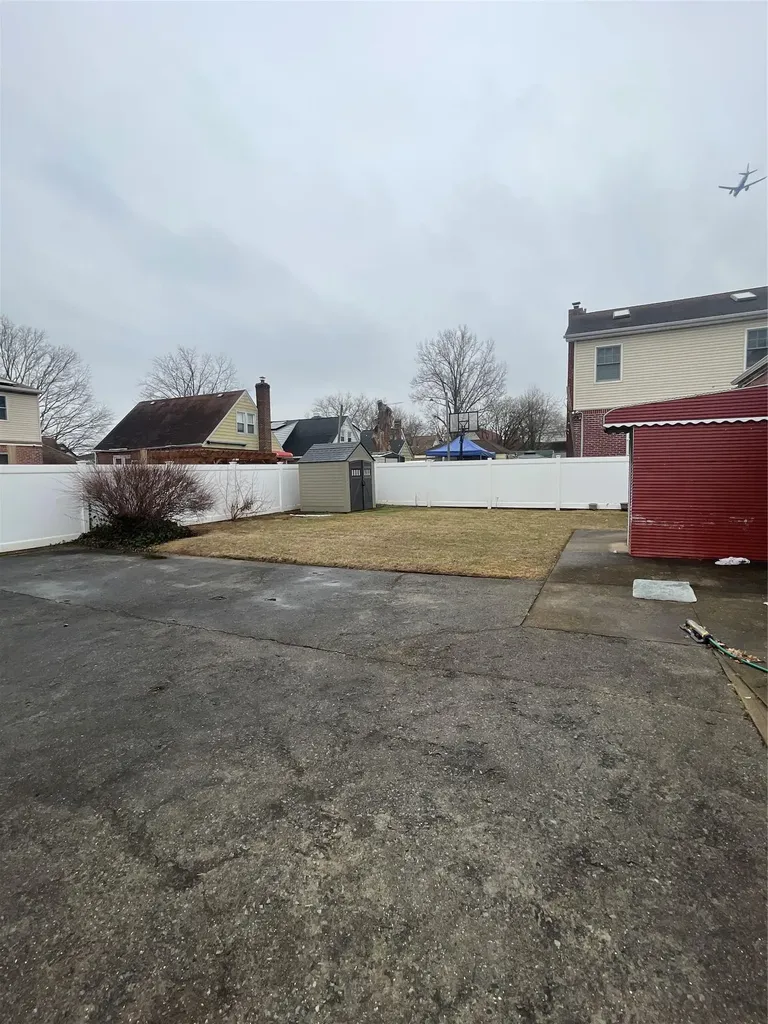 58 Dewitt Street Valley Stream NY 11580