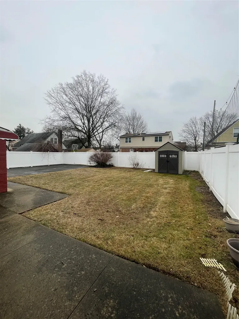 58 Dewitt Street Valley Stream NY 11580