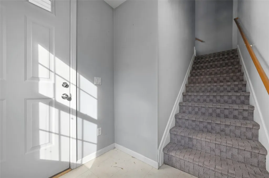 346 Medea Way Central Islip NY 11722