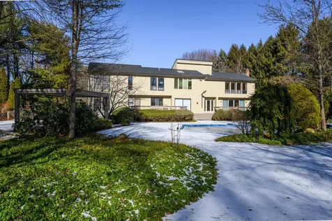 1 Meadowlark Lane Oyster Bay Cove NY 11771