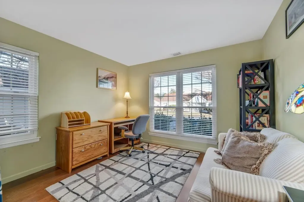 163 Glen Drive Ridge NY 11961