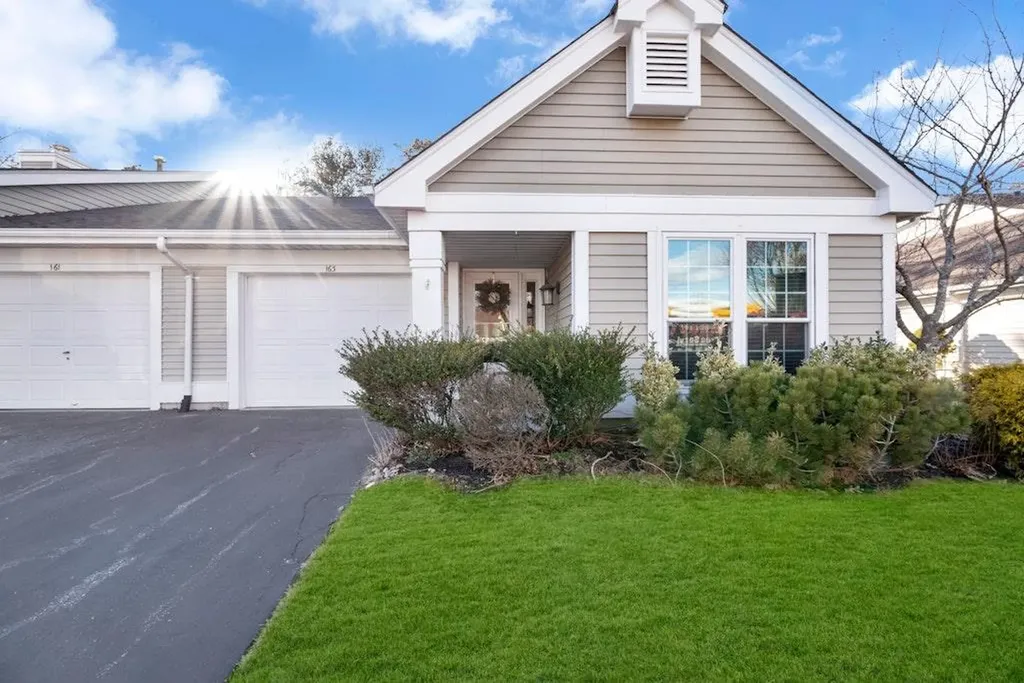 163 Glen Drive Ridge NY 11961